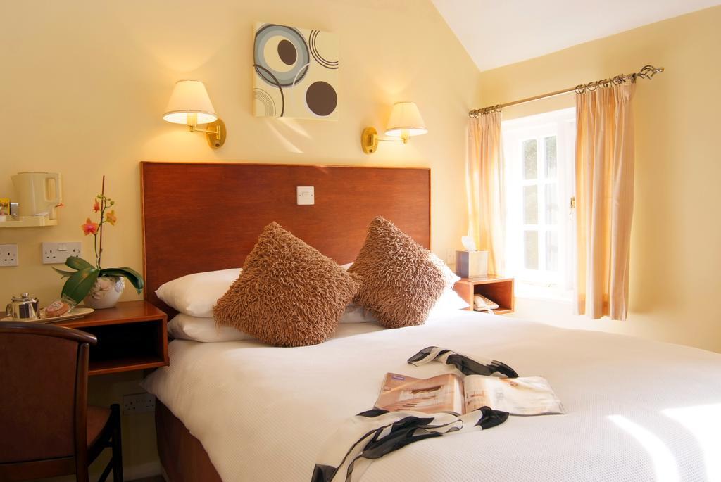 Tumbling Weir Hotel Ottery St Mary Ngoại thất bức ảnh